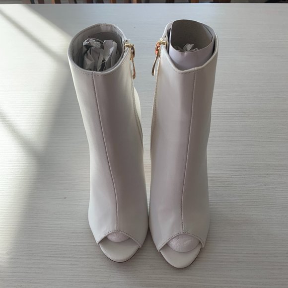 White Open Toe Booties BRAND NEW - Picture 1 of 3